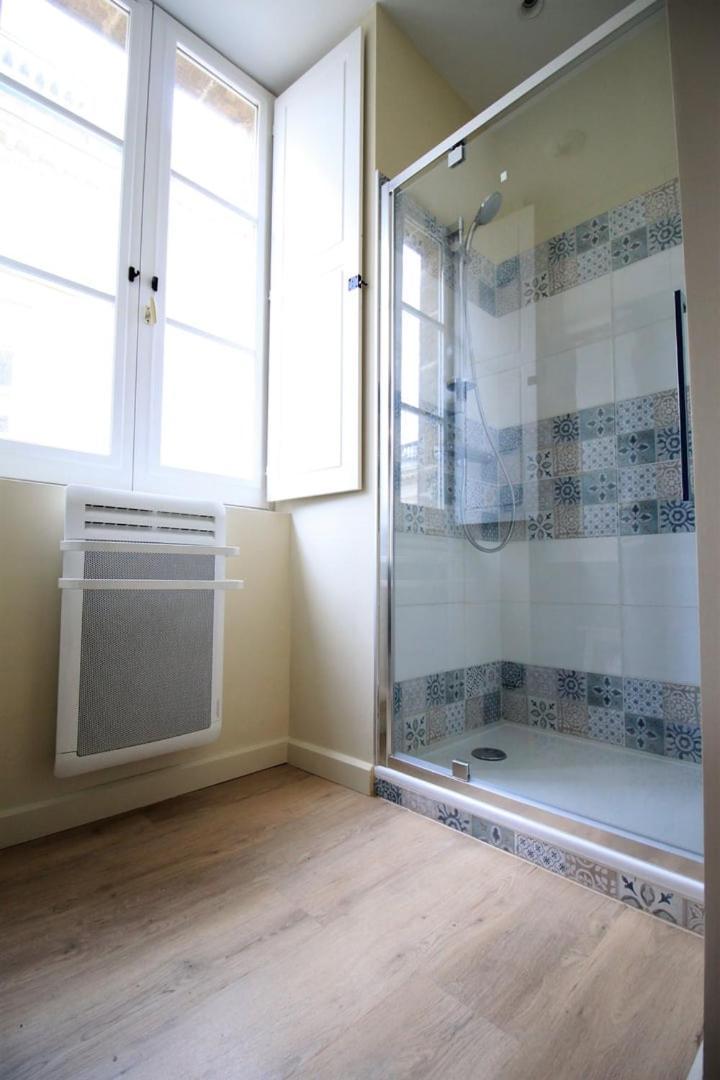 Guestready - Charming Apt In Place De La Comedie Apartment Бордо Екстериор снимка