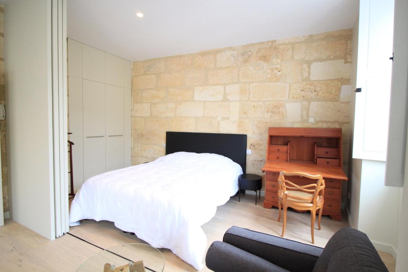 Guestready - Charming Apt In Place De La Comedie Apartment Бордо Екстериор снимка