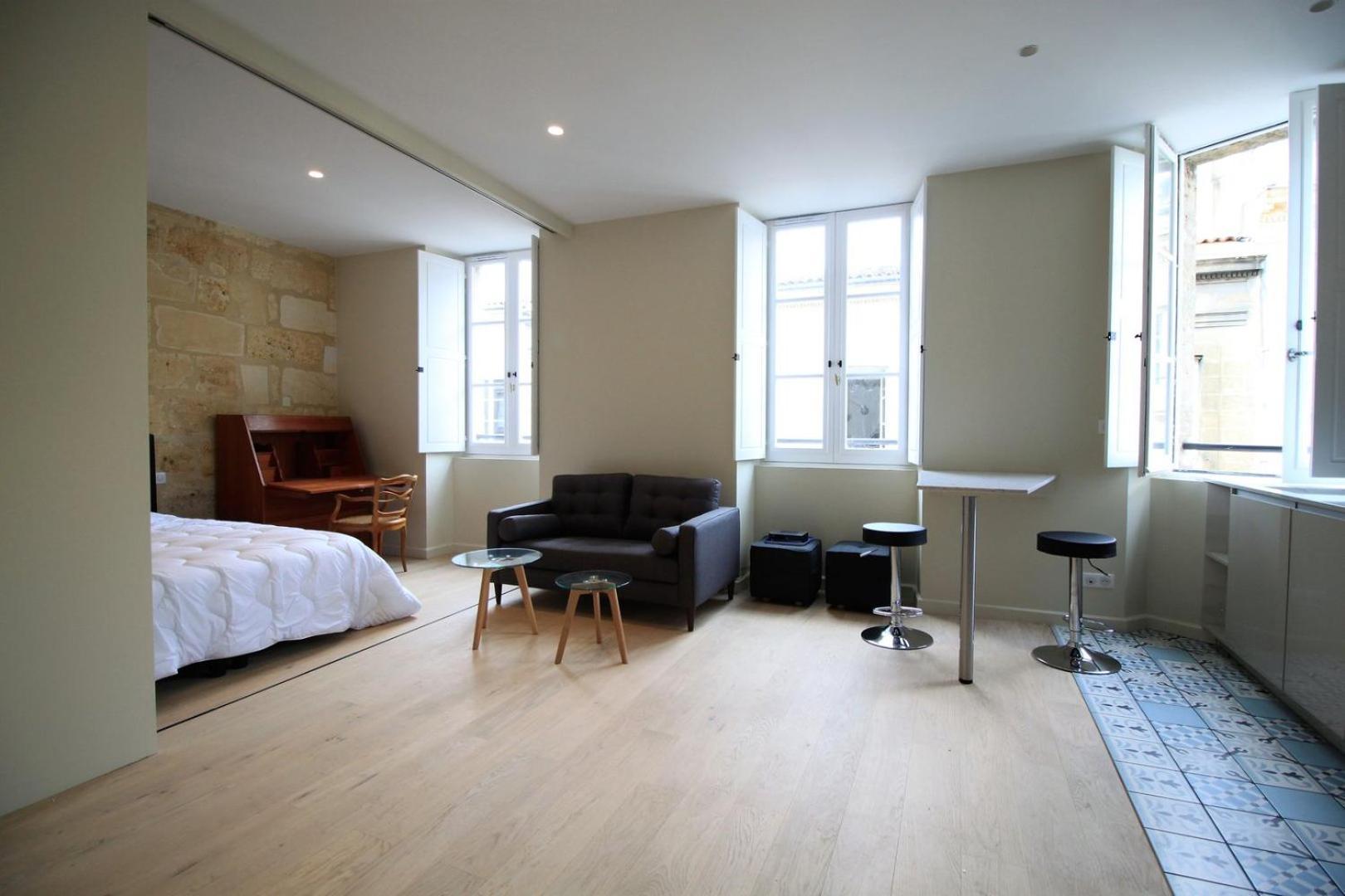 Guestready - Charming Apt In Place De La Comedie Apartment Бордо Екстериор снимка